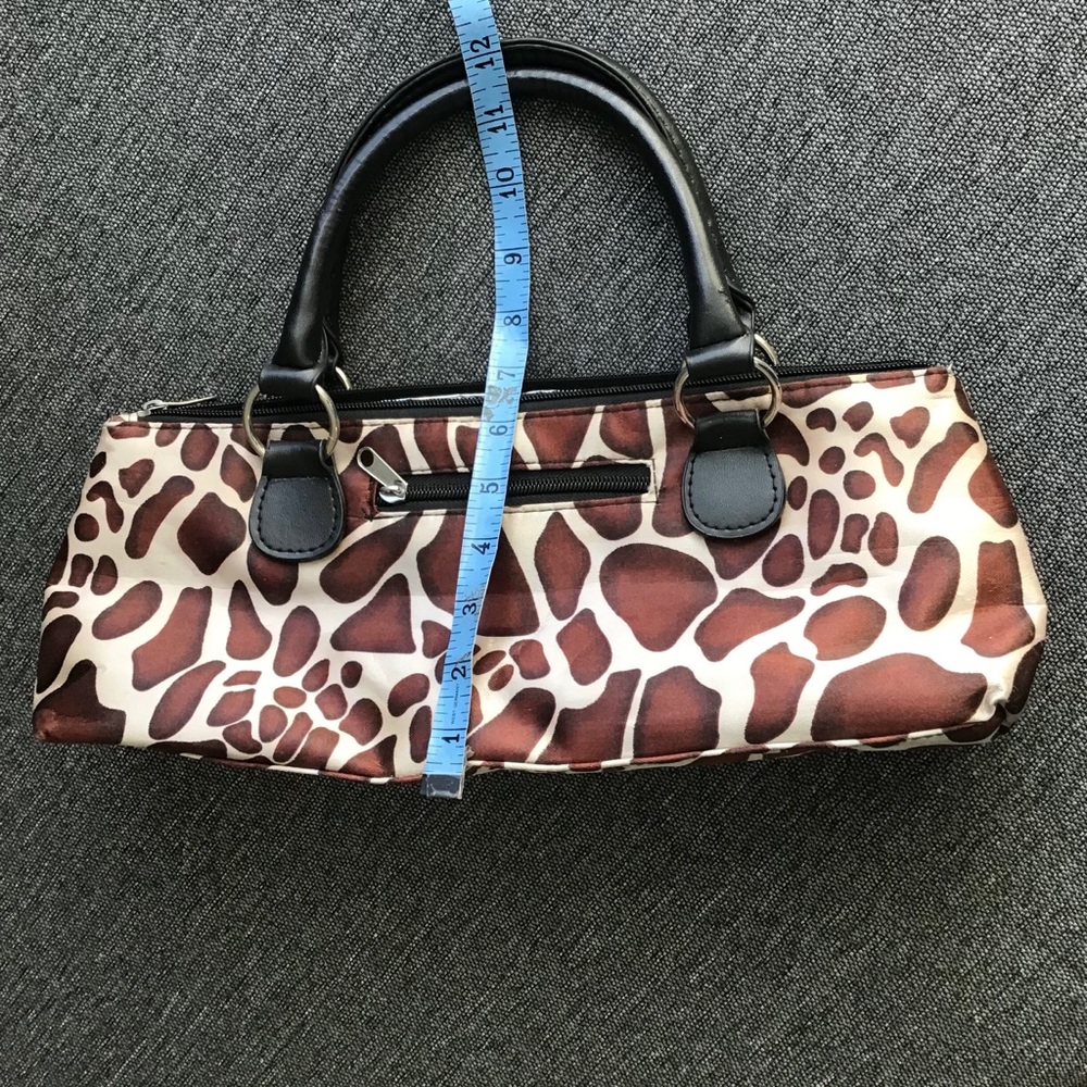 Wine tote insulated animal print-LIKE IT! MAKE YOUR OFFER! - Picture 6 of 7